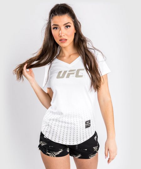 UFC Venum Authentic Fight Week Womenâs 2.0 Short Sleeve T-Shirt - White