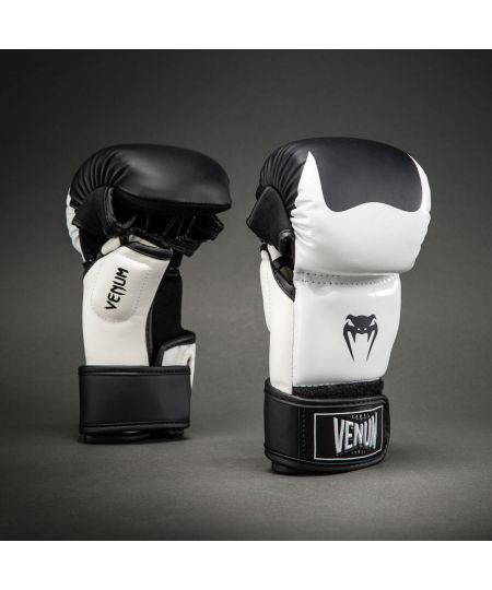 Venum Attack 2.0 Sparring Handschoenen – Zwart/Wit
