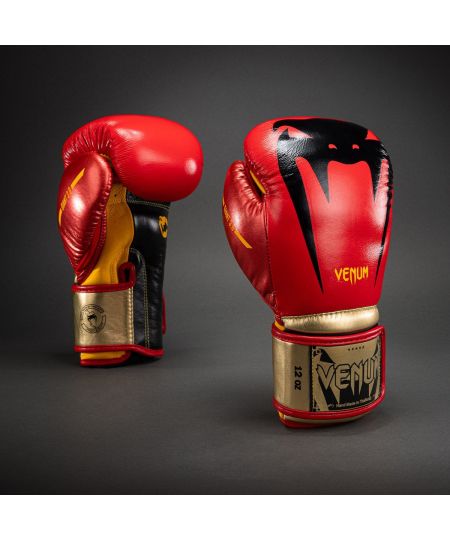 Venum Giant 3.0 Bokshandschoenen - Rood/Geel/Goud