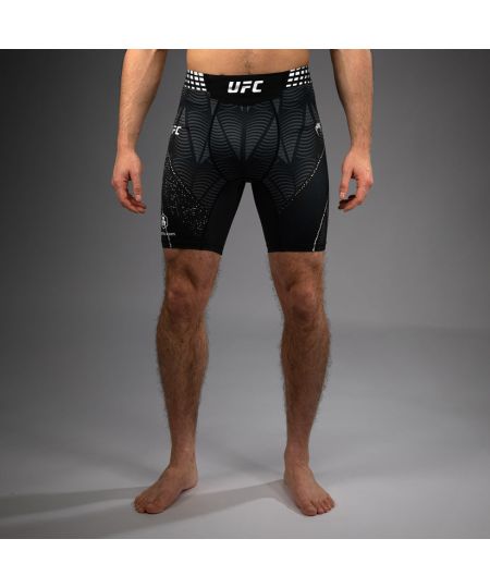 UFC Zenith by Venum Authentic Fight Night Vale Tudo Short Heren - Zwart