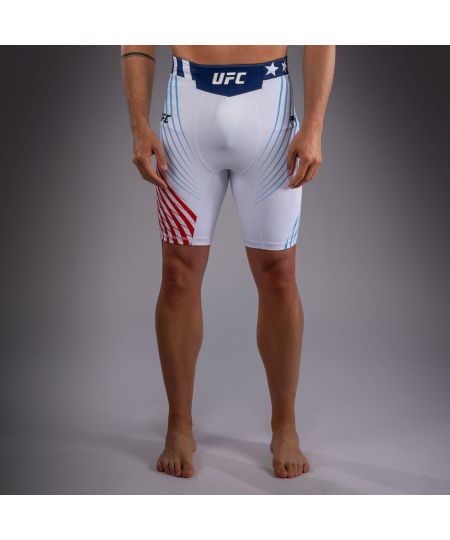 Official UFC Freedom 250 by Venum Authentic Fight Night Vale Tudo Shorts voor heren - Wit